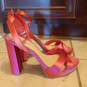 Gianni Bini Satin Red and Fuschia colorblock Heels Size 8.5